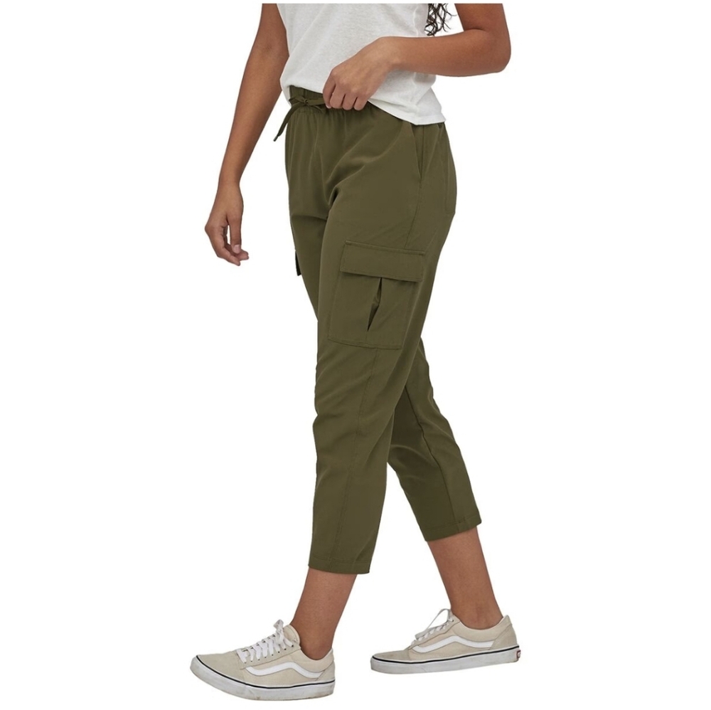 NWOT Patagonia Fleetwith Cargo Ankle pants